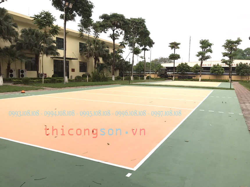 thi-cong-son-san-tennis